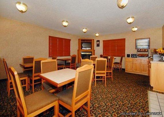 Quality Inn & Suites Sturgeon Bay Restaurante foto